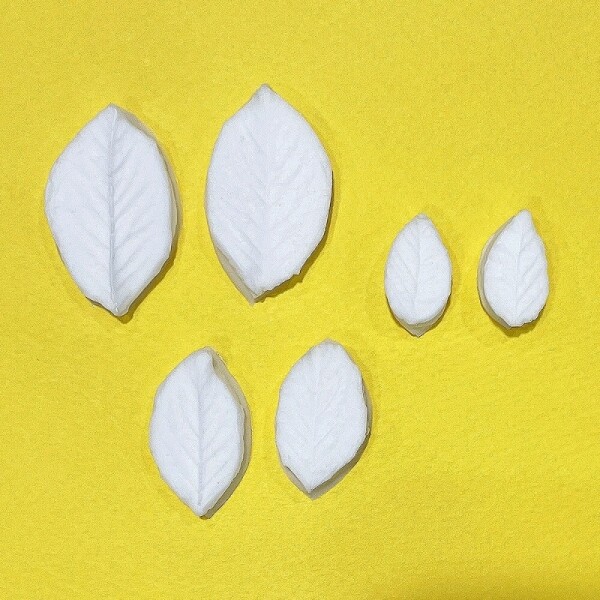 하비코,클레이 플라워 잎사귀 베이너 3종 2.7x3.5cm